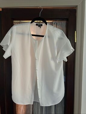 DKNY White Short Sleeve Button-Down Shirt
